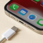 Experts Say This Common Charging Error Is Destroying the Battery in Your iPhone